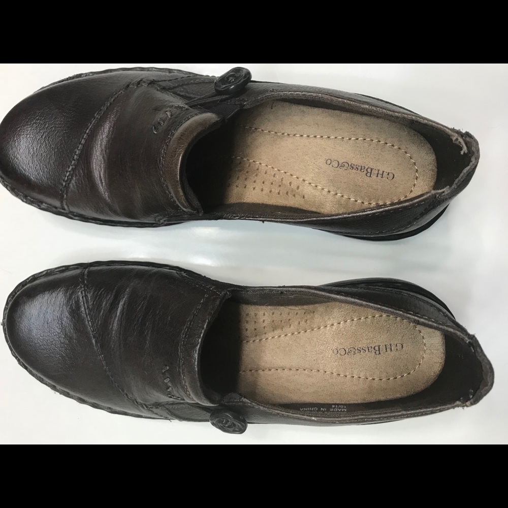 Bass brown shoes